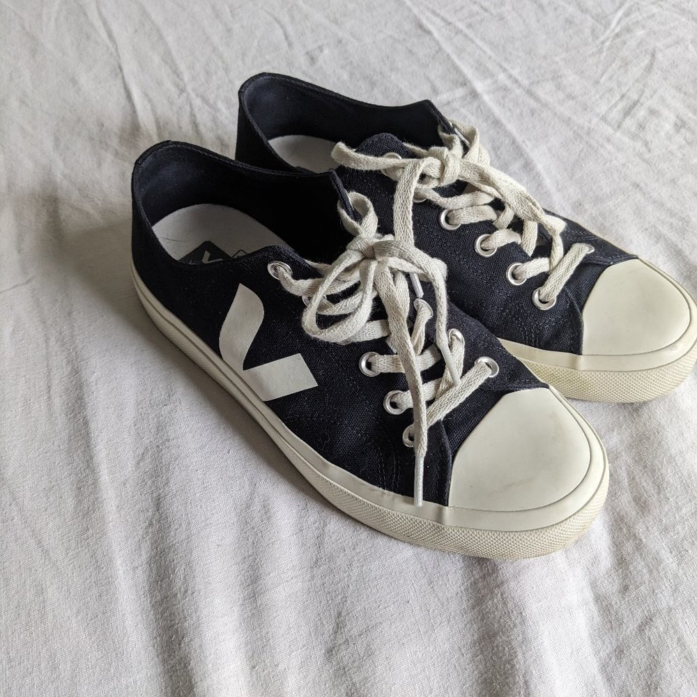 Veja sneakers black canvas